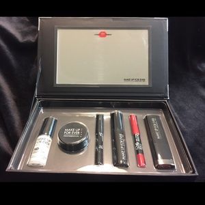 Make Up For Ever 6 pc Beauty Kit with Case - NEW!
